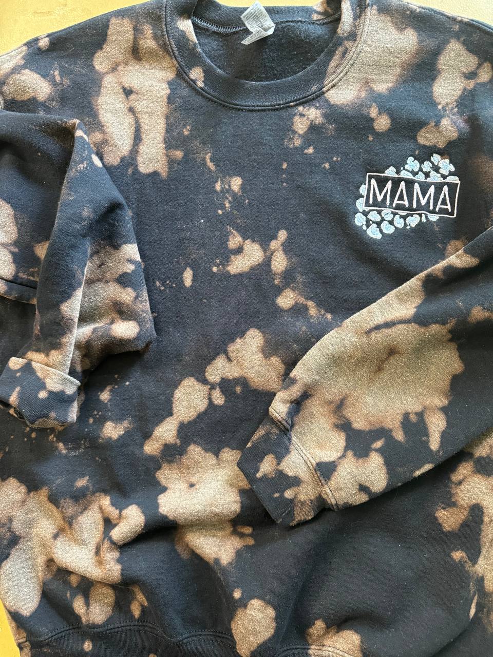 Embroidered Mama Sweatshirt